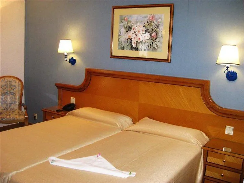 Hotel Riu Bravo Playa de Palma  Spain